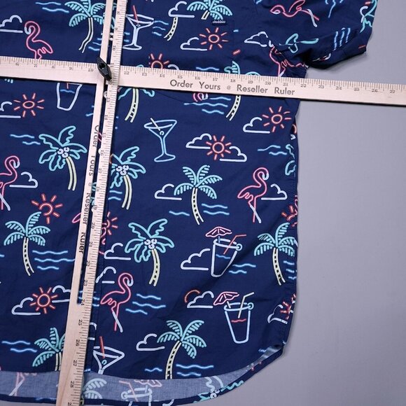 Chubbies One Man Wolfpack Friday Neon Light Button Up Shirt Preppy Lightweight M - Picture 4 of 6